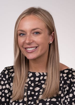 Sara Armstrong image